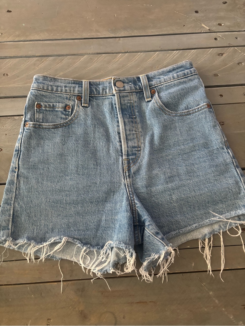 Levi's Premium Ribcage High Rise Cutoff Denim Shorts Medium Wash Size 26